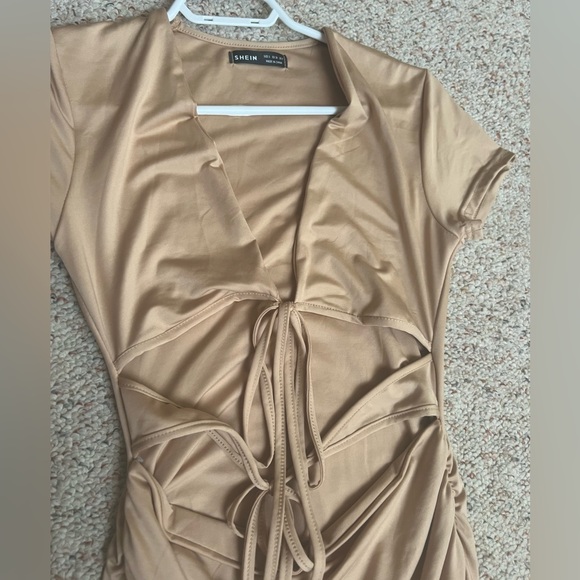 Summer Dress - Picture 2 of 5